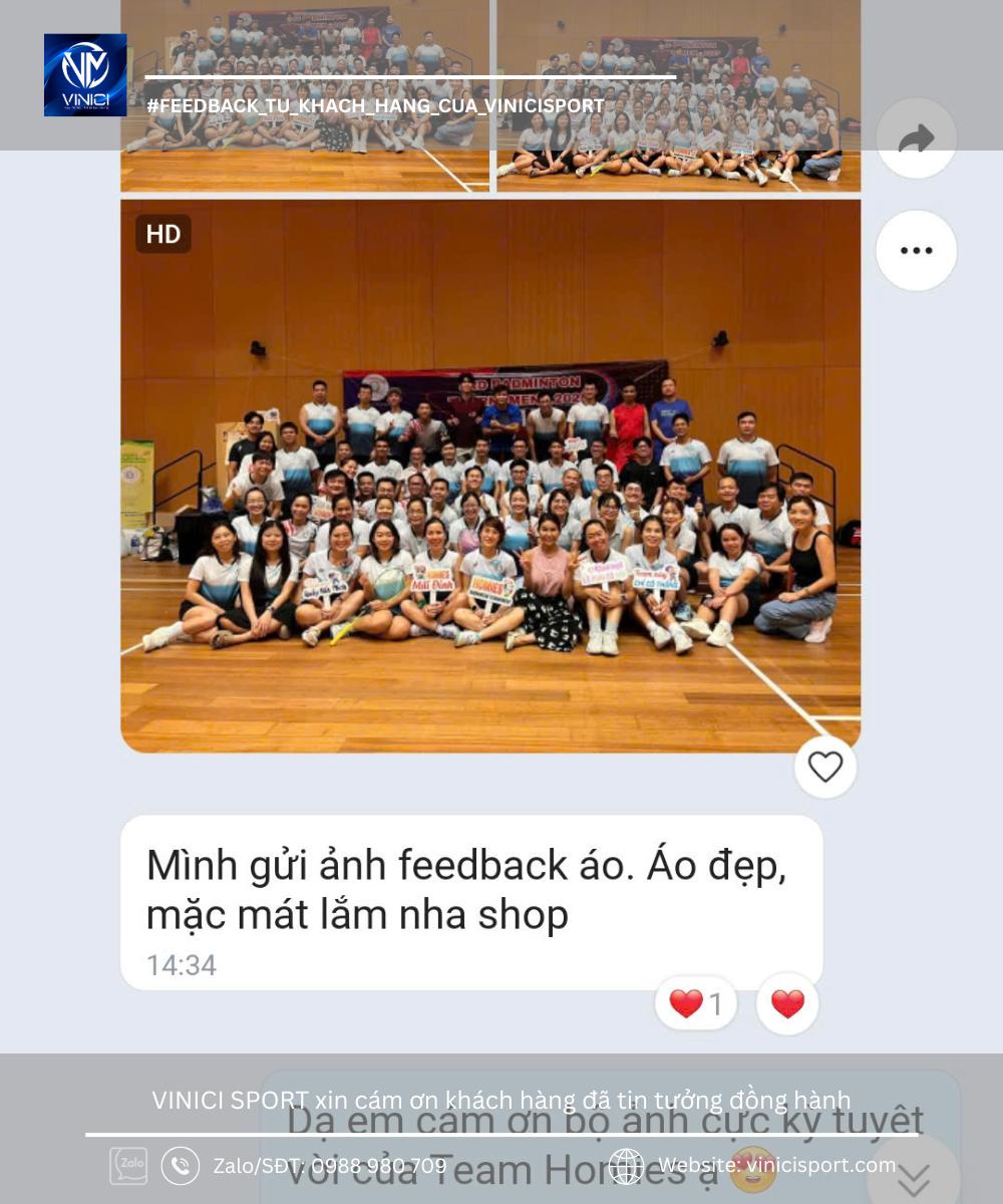 Khách hàng khen áo cầu lông đẹp và mặc mát